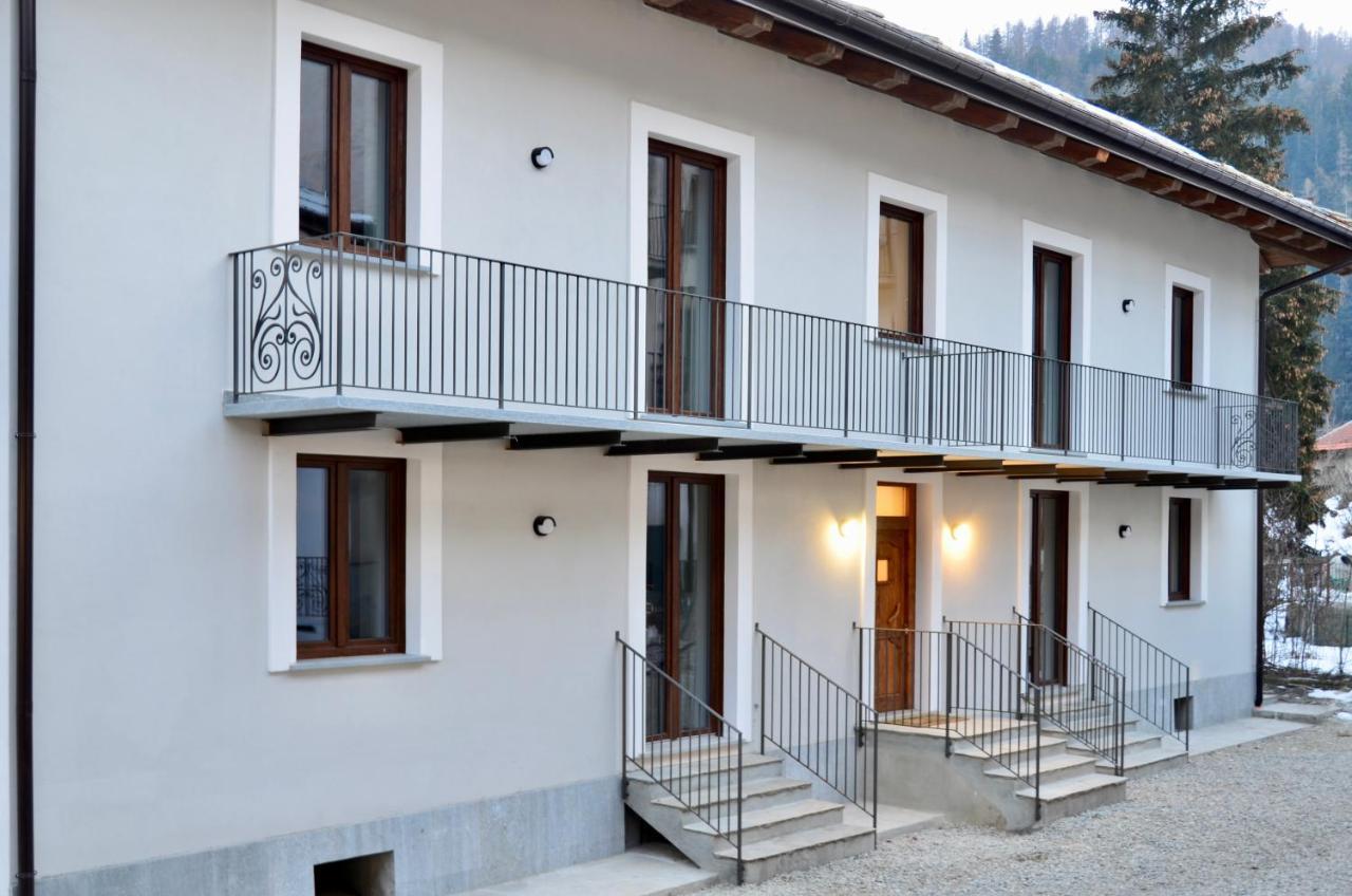 Case Verdi Bardonecchia Exterior foto